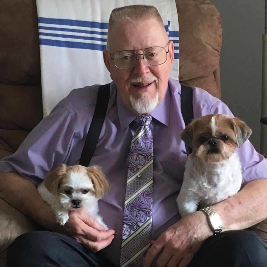 Tom Bartholomew Profile Photo