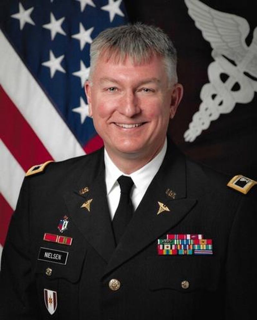 Col (Ret) Peter Edward Nielsen, Md