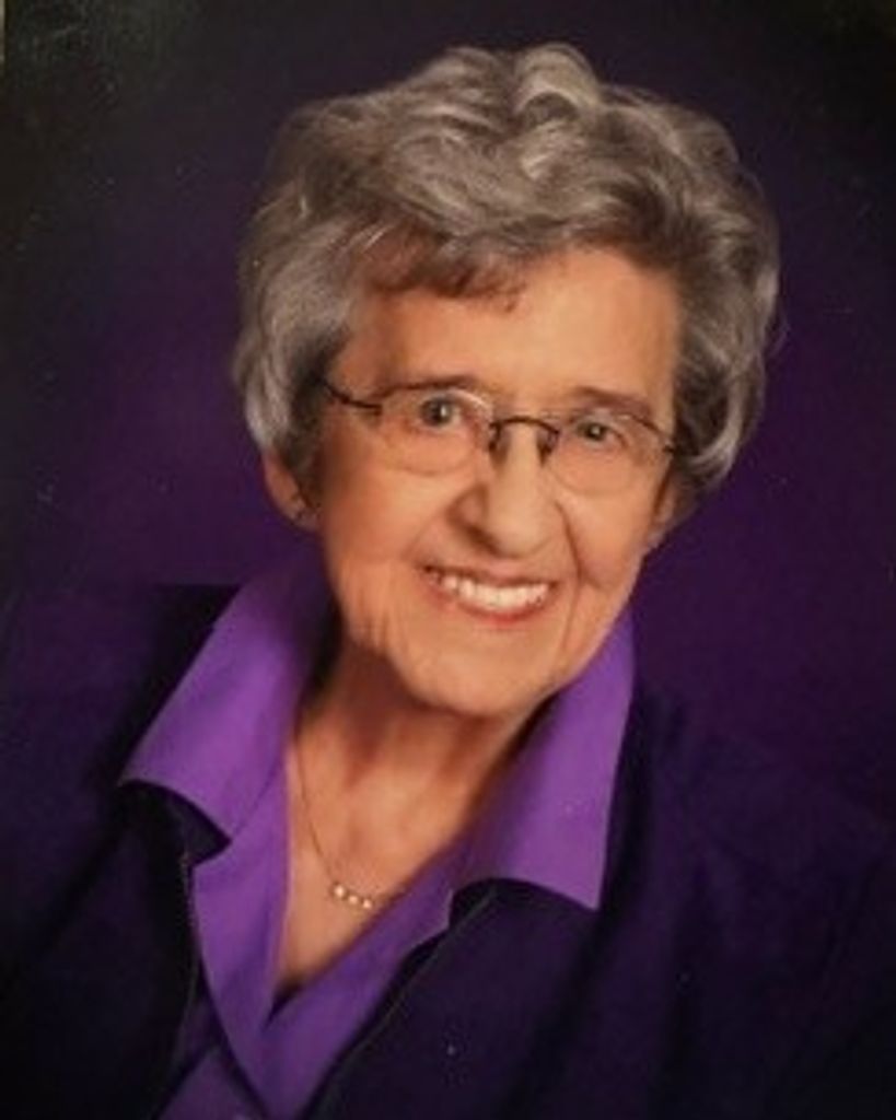 Mae F Reich Profile Photo