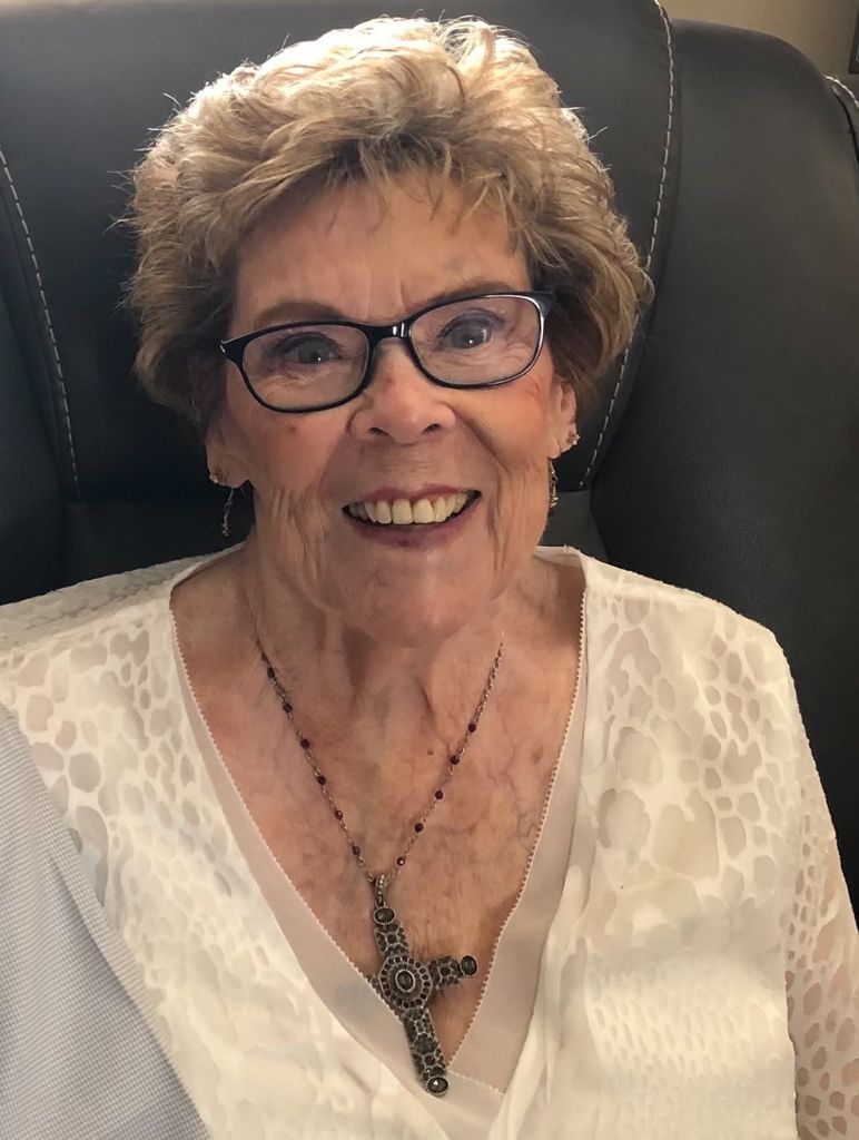 Isabel Helen Navarro