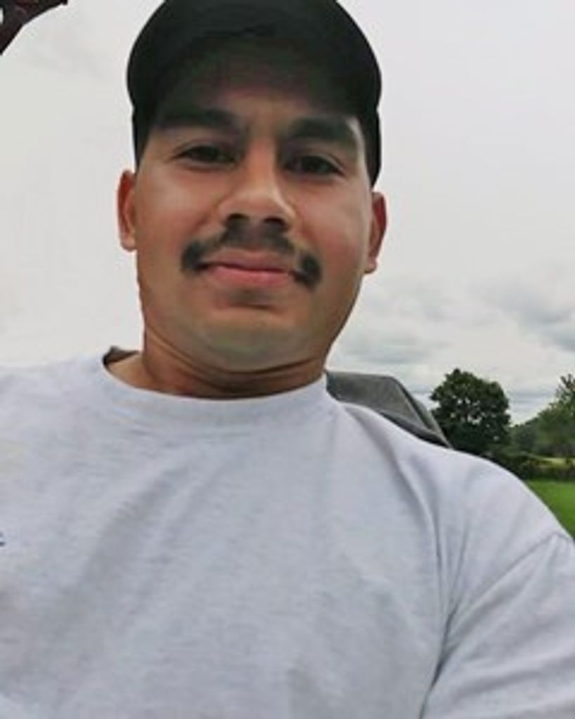 Salvador Del Real Profile Photo