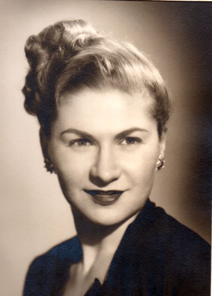 Mae Palmer Profile Photo