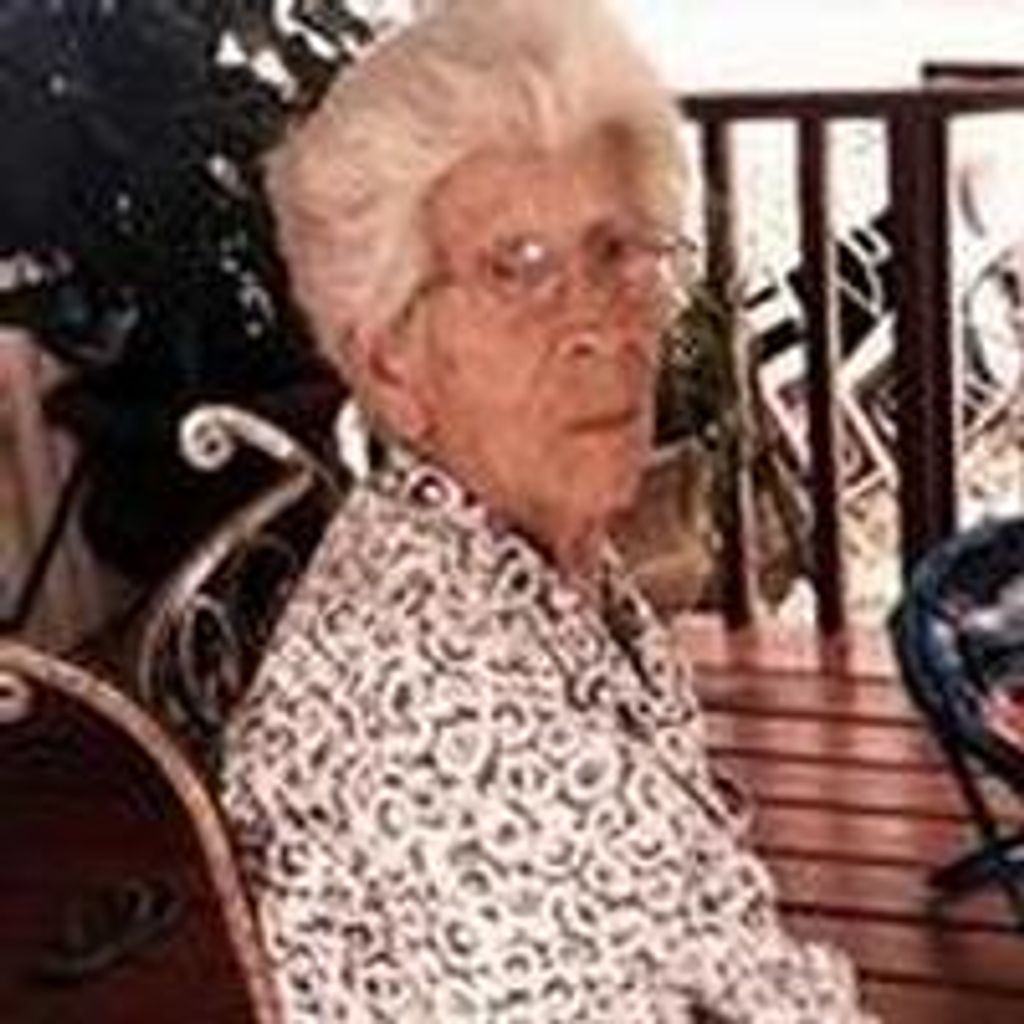 Lucille Vallery Delacerda