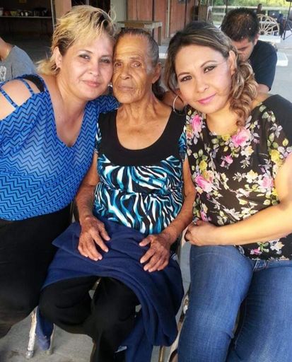 Maria Deleon Ambriz photo gallery thumbnail 136 of 187