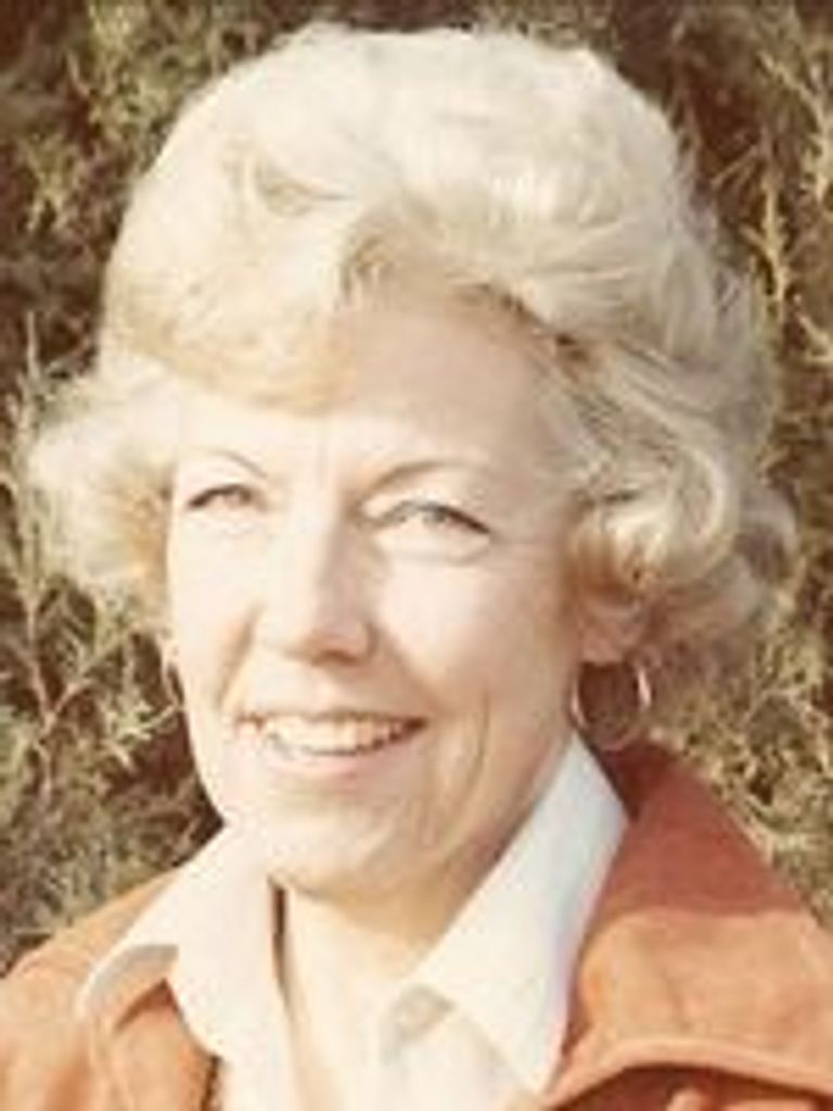 Nola Ileen Silvernaile