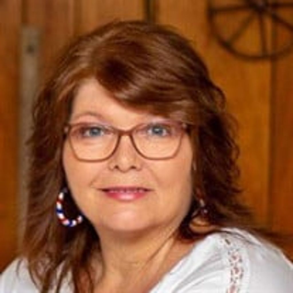 Vivian Faith Donelow