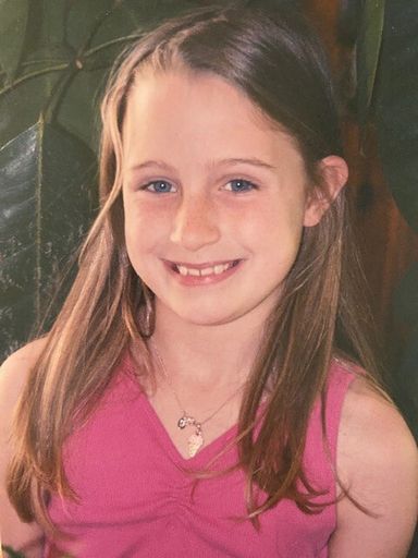 Sarah Anjuli Constance Draughon photo gallery thumbnail 30 of 46