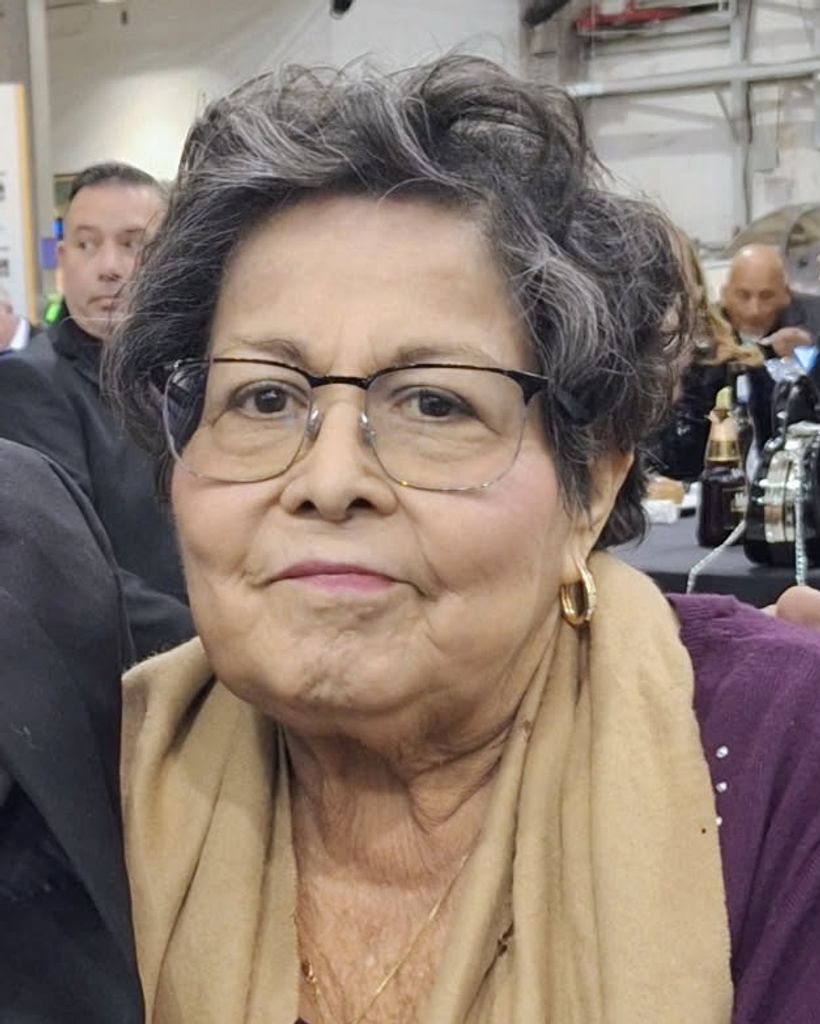 Evelia Varela Profile Photo