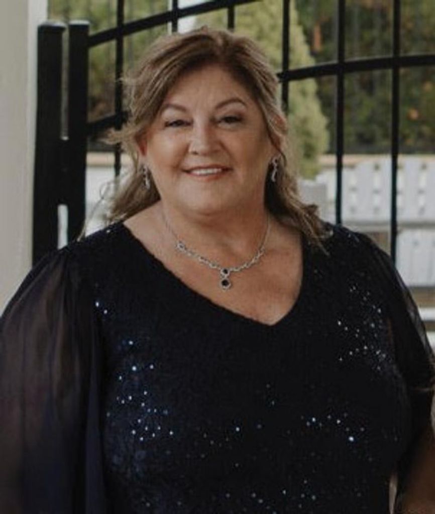 Stephanie Lynn Mills Profile Photo