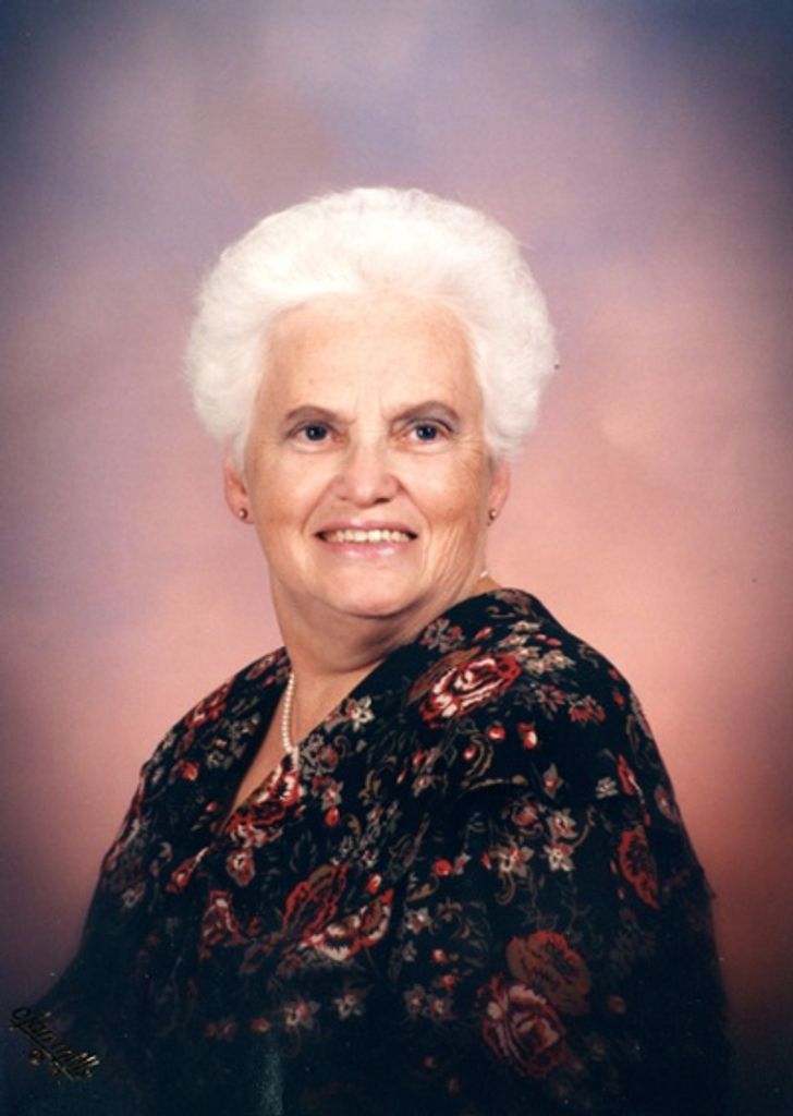 Greta Hall Dellinger Profile Photo