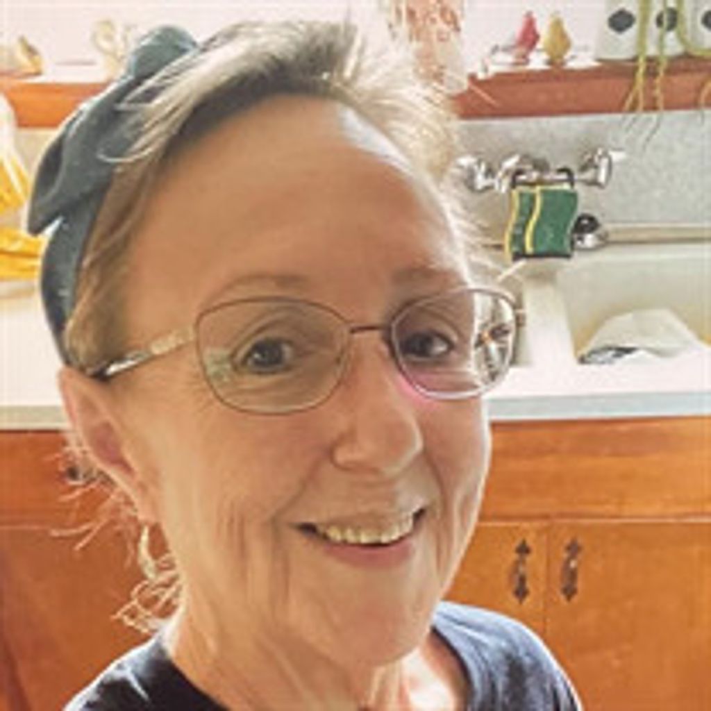Nina Bess