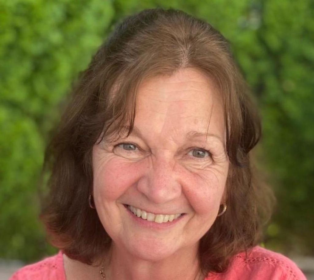 Darlene T. Holowka