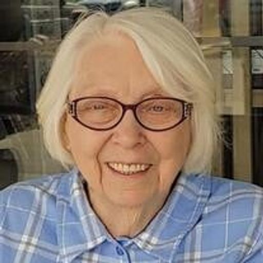 Loretta Bjustrom Profile Photo