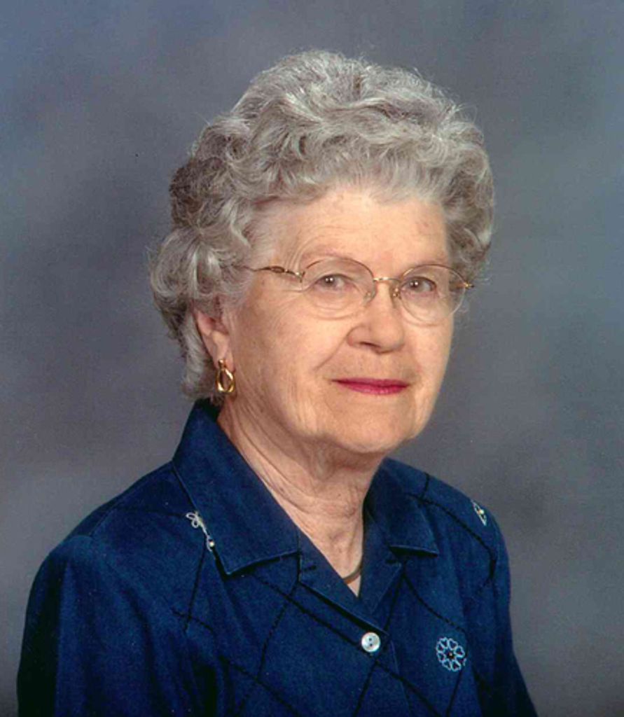 Doris Evetta Von Ahsen