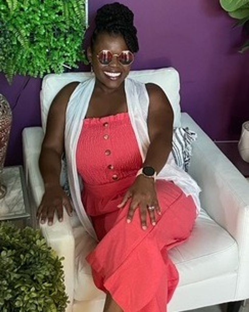 Naomi Dubreus Profile Photo