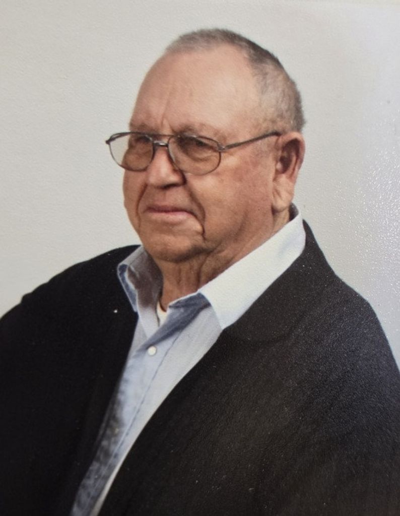 Albin Gustav Kalau Profile Photo