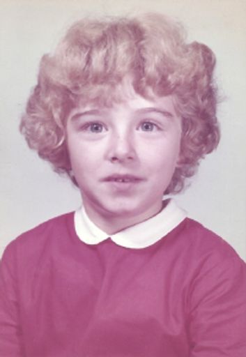 Carolyn Sue Barrow photo gallery thumbnail 41 of 41