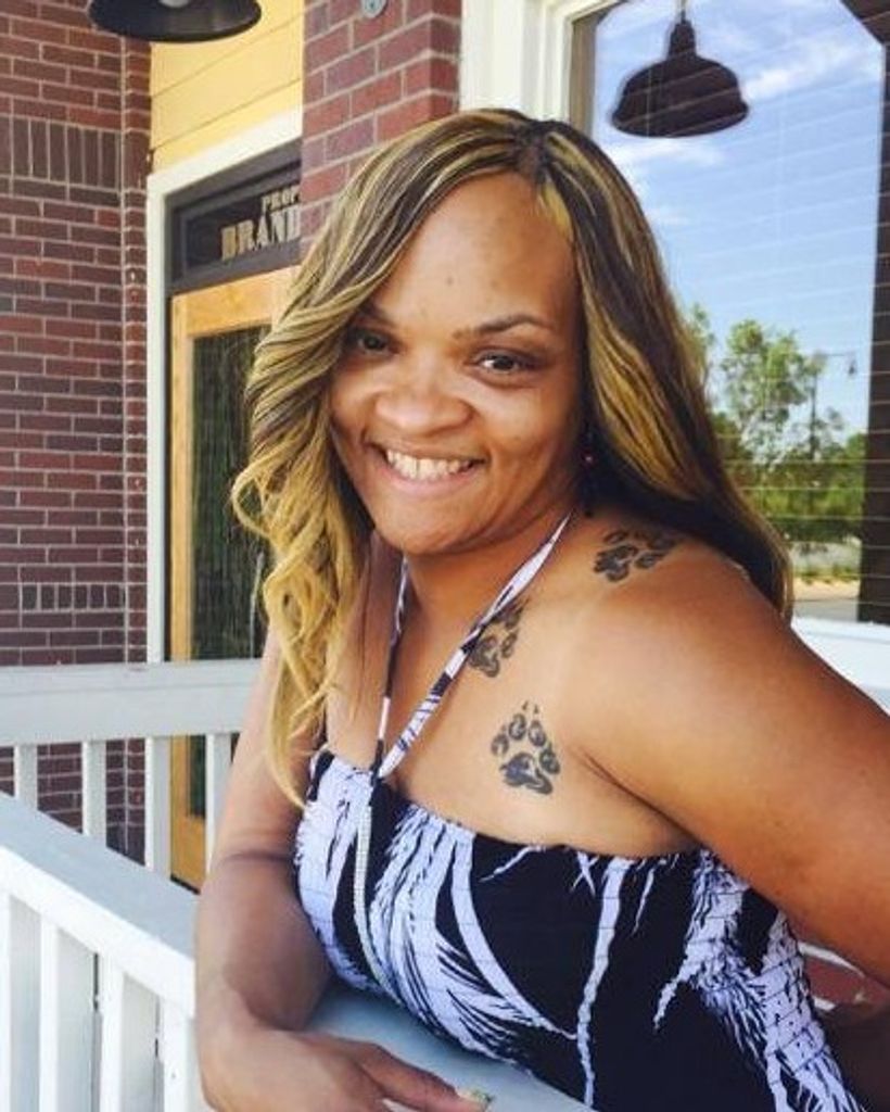 Latasha Monique Hilliard-Williams Profile Photo