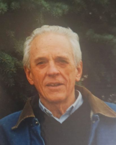 Merle E. Breeden's obituary image