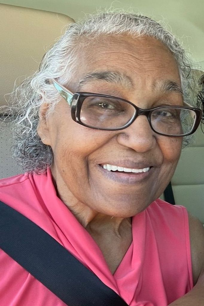 Mae Violet Bundy Profile Photo