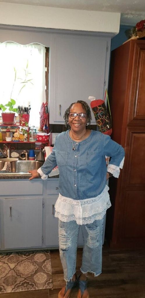 Elizabeth Darlene Person Profile Photo