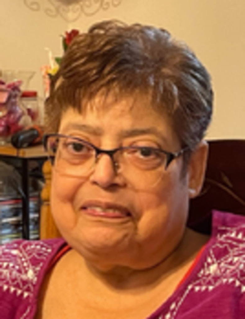 Carmen Milagros Ramirez (Robles) Pique