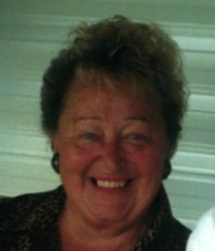 Betty Lou Roberts Profile Photo