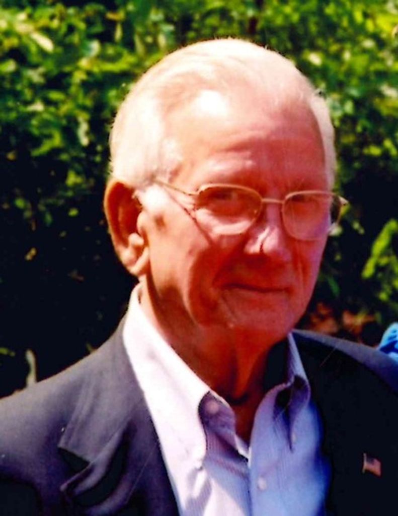 George Ellis Profile Photo