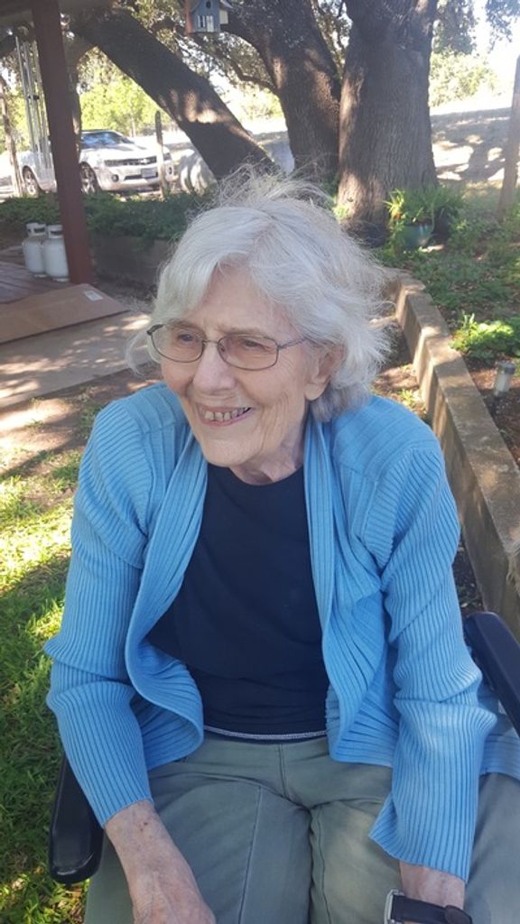 Doris Itz Hartmann Profile Photo