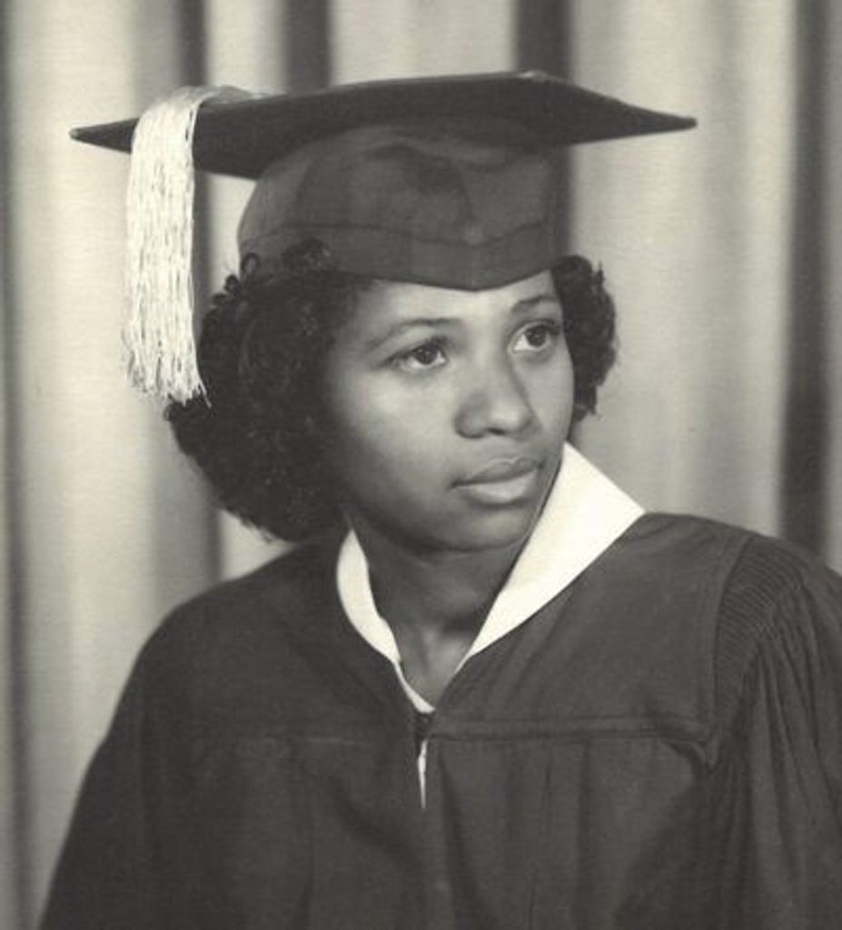 Lois Betts Profile Photo