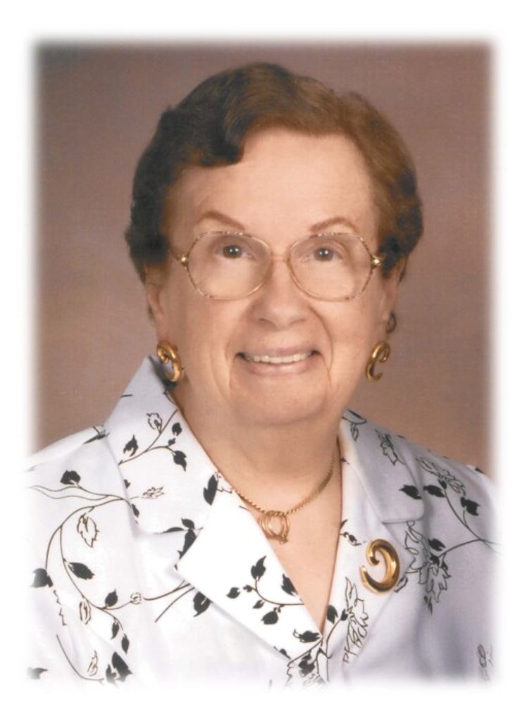 Helen Mary Savage Profile Photo