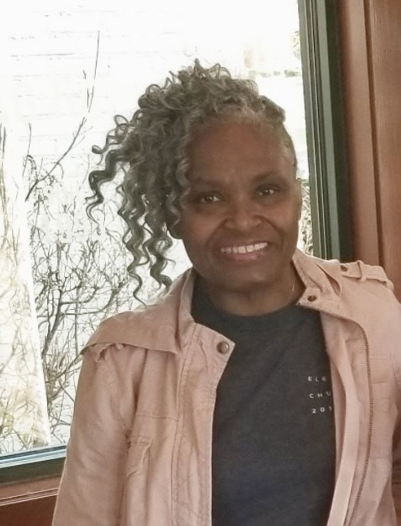 Gloria Mccullough