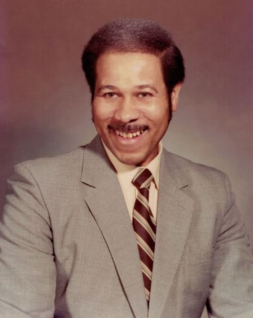 Donald Johnston Profile Photo