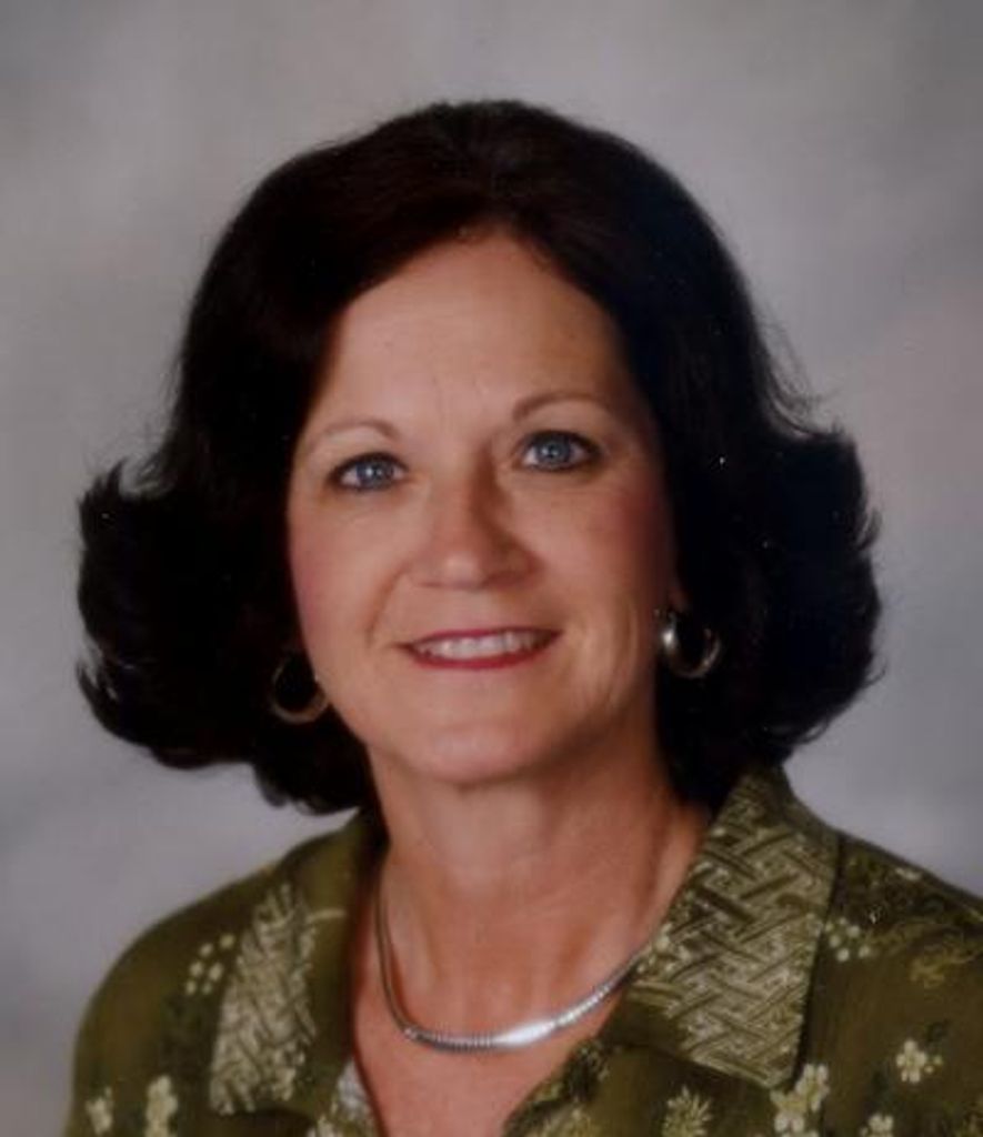 Teresa Clifton Wommack Profile Photo