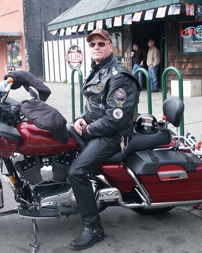 Donald Veryl Fackler's obituary image