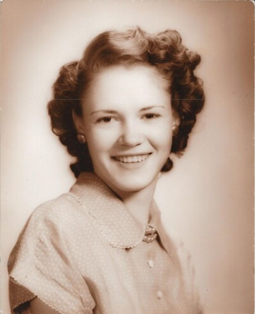 Sarah Ann Lewis Profile Photo