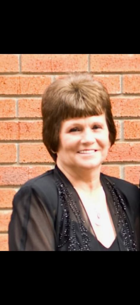 Sharon Lynn Helton Profile Photo