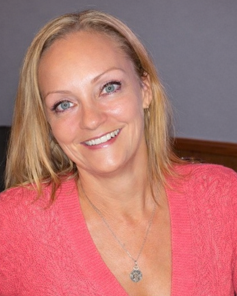 Laurie Lynn Fuentes Profile Photo