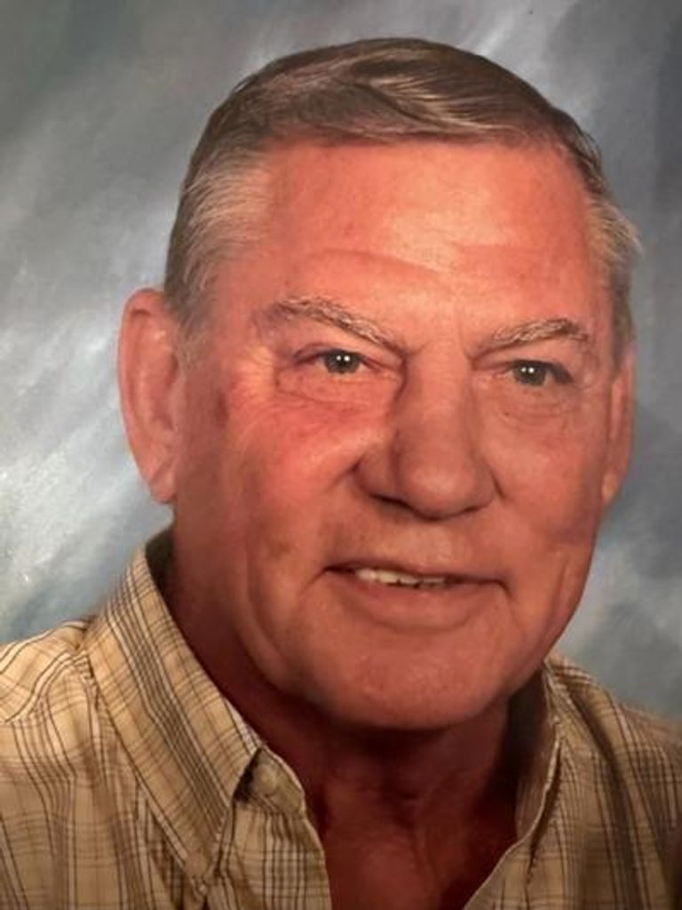 Manuel Ray Combs Profile Photo