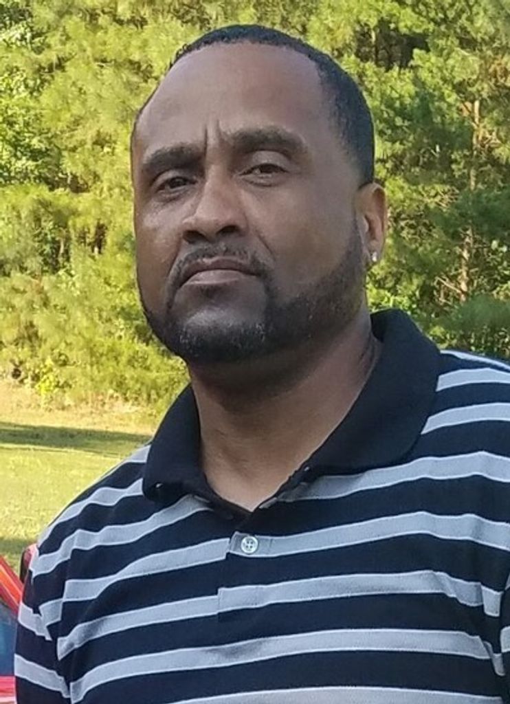 Mathew Rondell Thomas Profile Photo