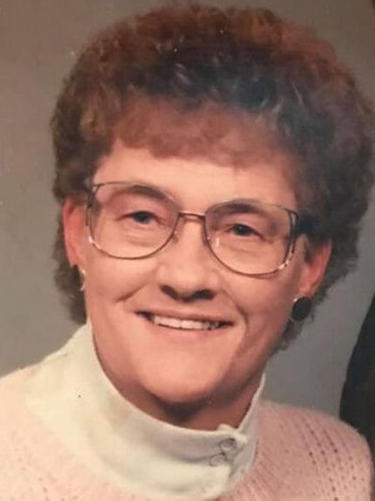 Beverly J Steen