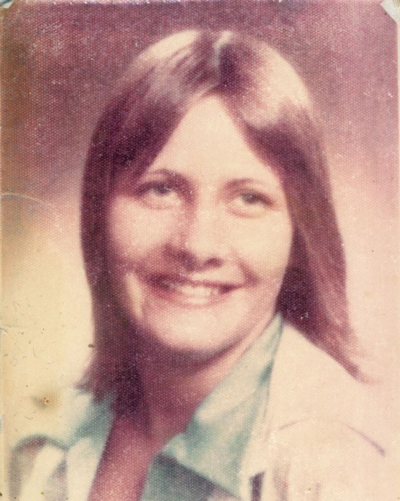 Susan "Sue" Joan Turinske