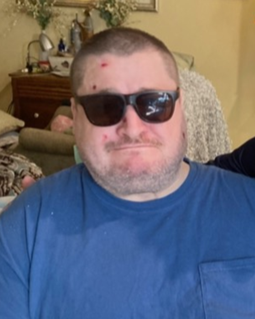 Russell Davis Profile Photo