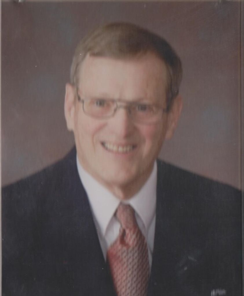 Thomas J. Henthorn Profile Photo
