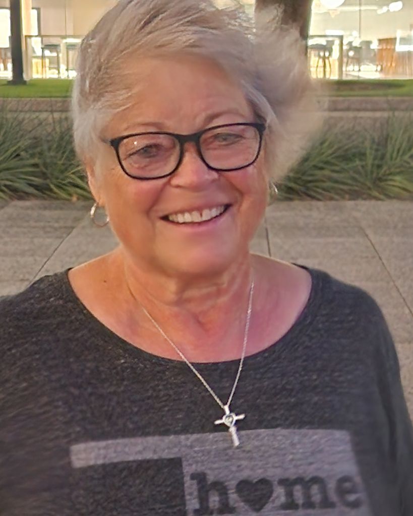 Yvonne "Bonnie" King