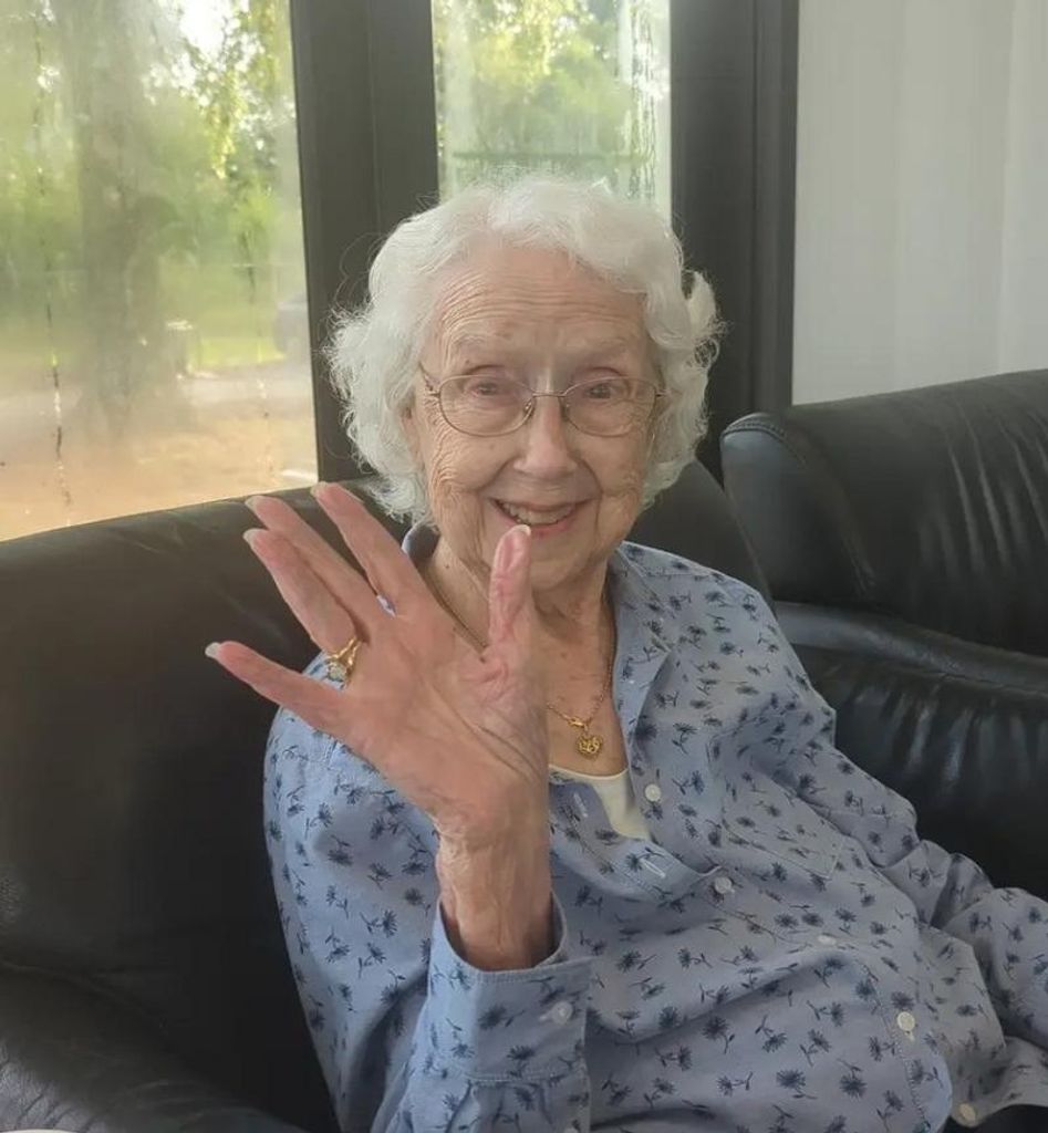 Ella "Dolly" Katherine Tittsworth Jolly Profile Photo