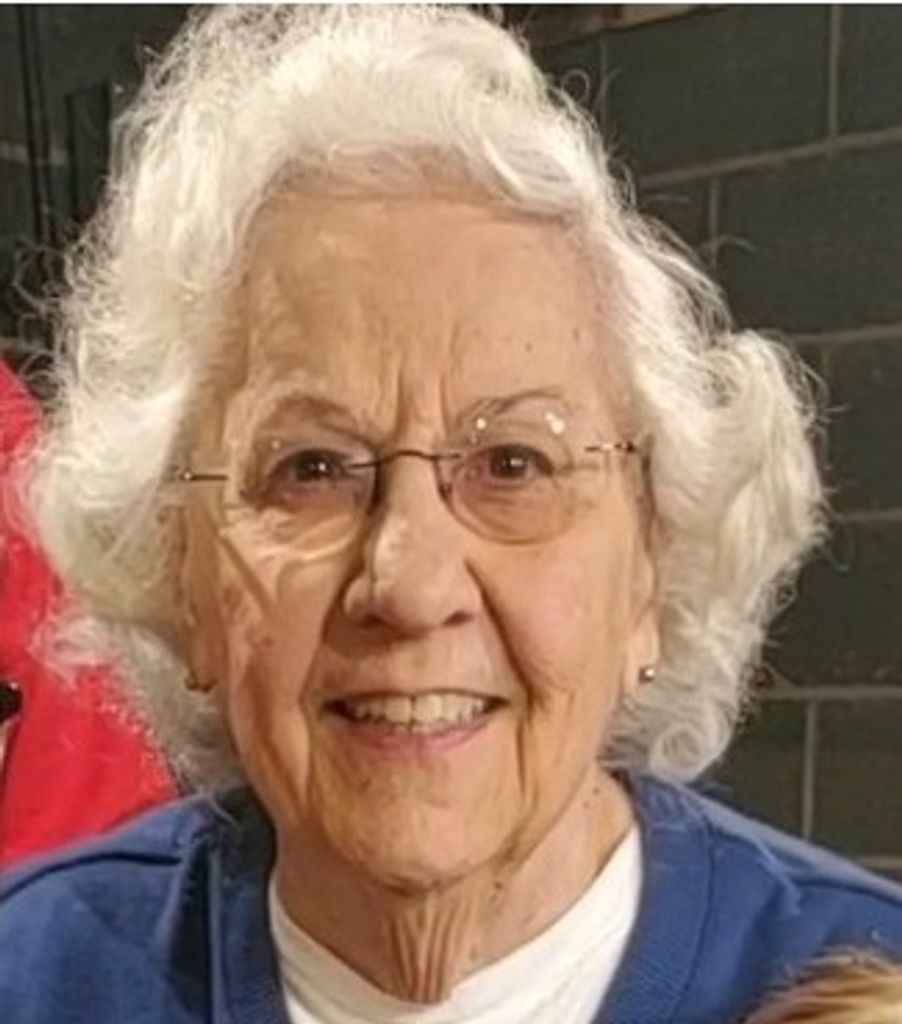 Teresa Elizabeth (Parisi)  Biondi
