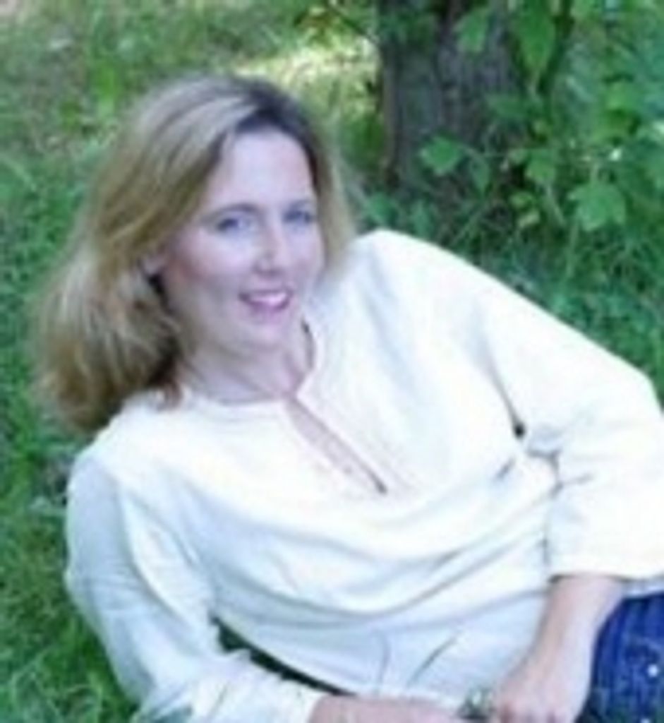 Julie Buck