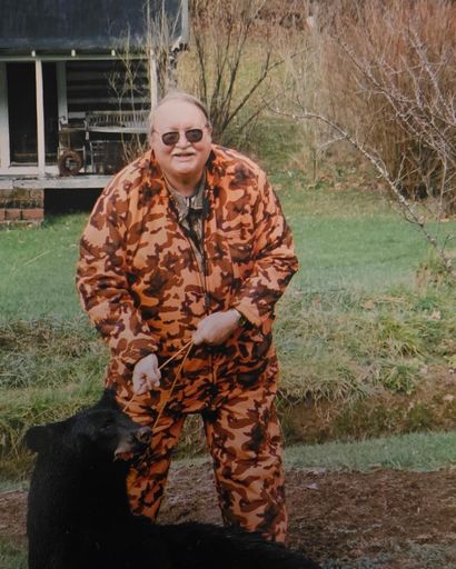 Norman Earl Lilly's obituary image