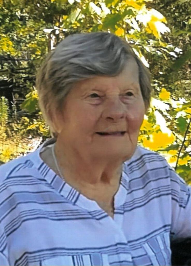 Helen "Lindy" Carda Profile Photo